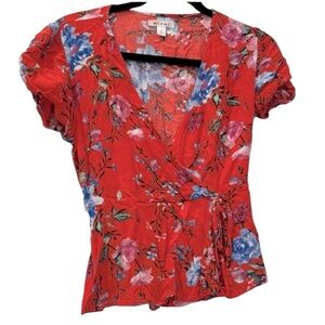 MIAMI floral v-neck short sleeved blouse. Women’s small